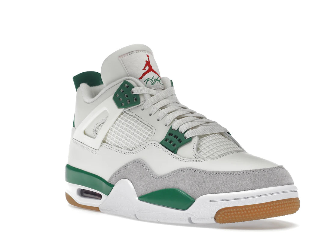 Jordan 4 Retro SB Pine Green - TrueSize